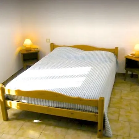 De 5 Chambres Avec Piscine Privee Jardin Clos Et Wifi A * Bessas