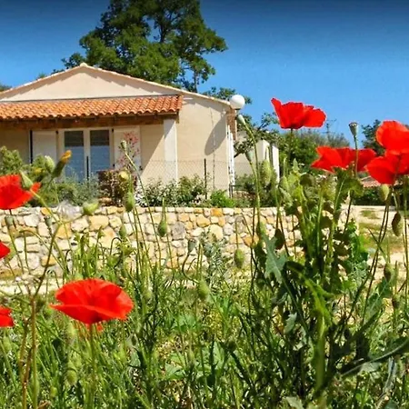 Villa De 5 Chambres Avec Piscine Privee Jardin Clos Et Wifi A *