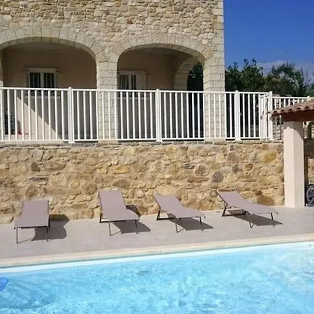 Villa De 5 Chambres Avec Piscine Privee Jardin Clos Et Wifi A Bessas